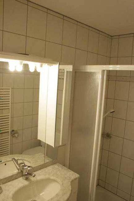 Residence Selika Leuk Ngoại thất bức ảnh